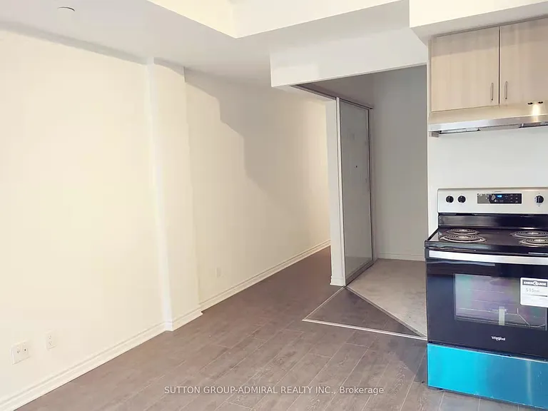 1 Falaise Rd #105 — Photo 9