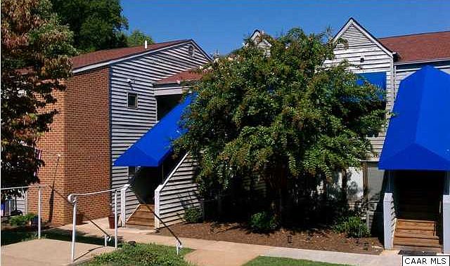 1st image of 106 Manor Dr