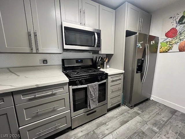 2 bed, 2.0 bath, 1094 sqft, $1,700 — Photo 4
