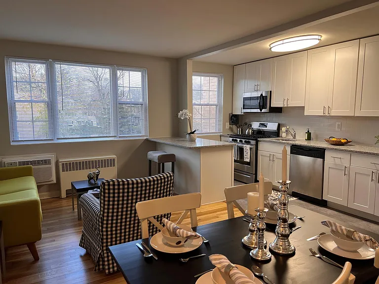 Metropolitan Bala Cynwyd — Photo 32
