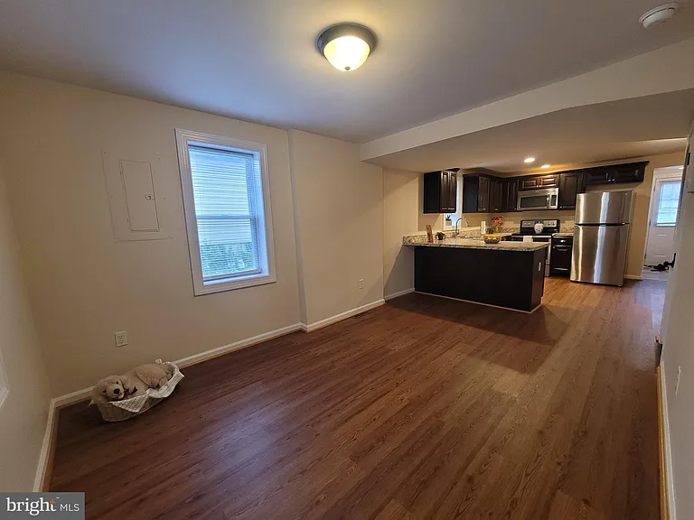 235 Millwood Ave — Photo 7