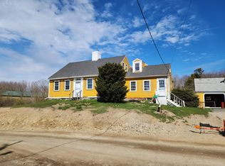 152 E Main St, Searsport, ME 04974