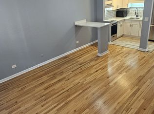 1107 Washington Blvd #E, Oak Park, IL 60302