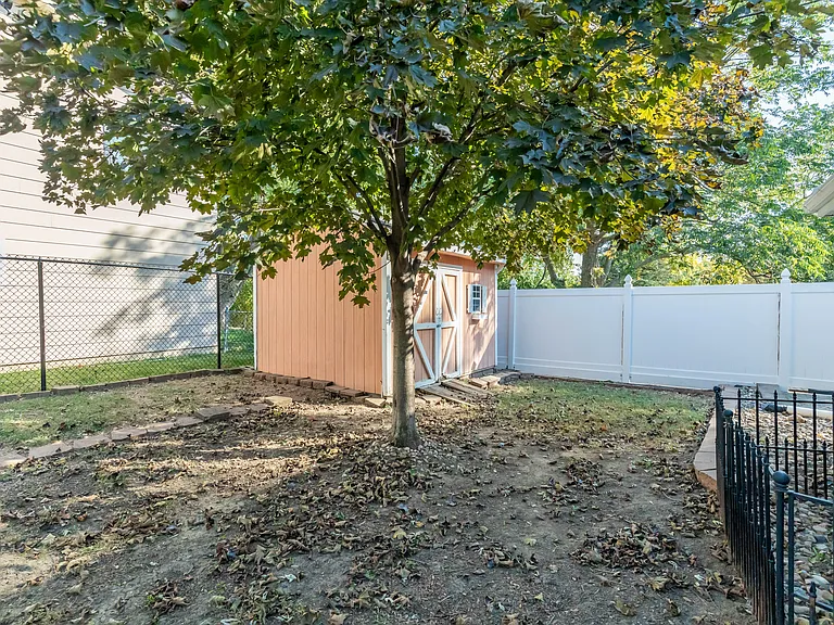6522 Lincoln Ave — Photo 25