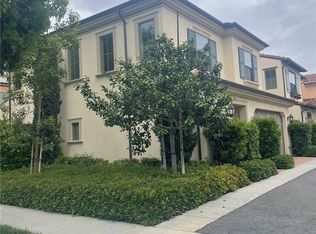 72 Twin Flower, Irvine, CA 92620