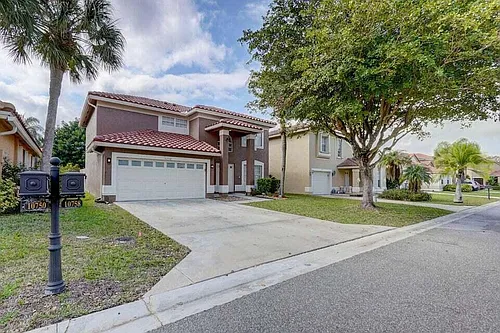 10758 Lake Jasmine Dr Photo 1