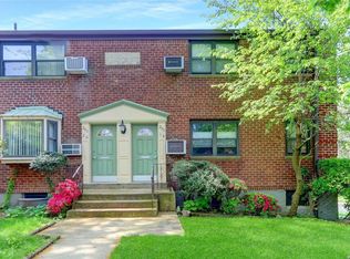 245-18 62nd Ave, Little Neck, NY 11362