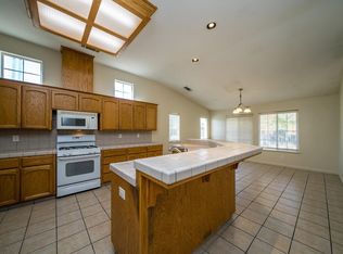 36733 Avenue 12, Madera, CA