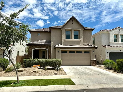 2930 E Sunland Ave Photo 1