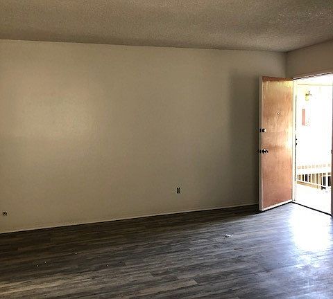 3rd image of 4534 Utah St APT 14