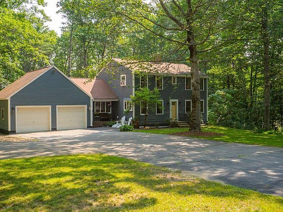 4th image of 22 Wildridge Road