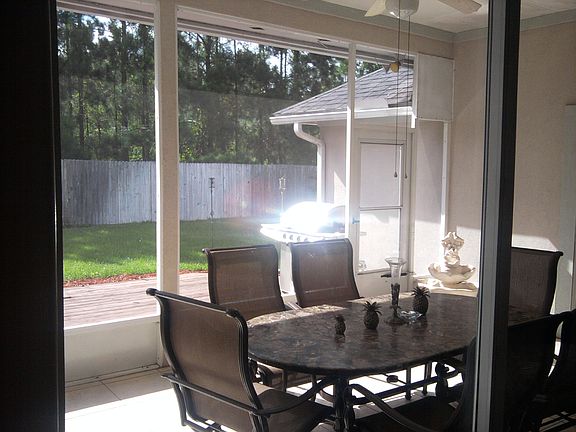 5th image of 2396 Hawkcrest Dr E
