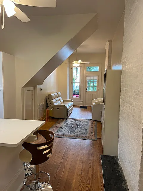 2 bed, 1600 sqft, $2,450 — Photo 2