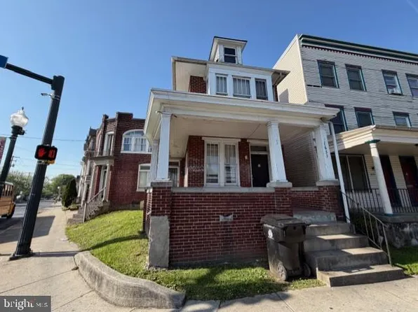 1633 Derry St, Harrisburg, PA 17104