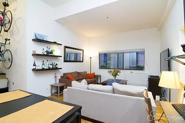 Rented by City Connections Realty | media 19