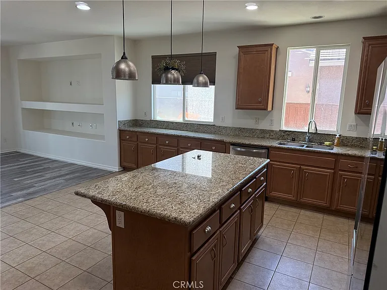 29204 Gateway Dr — Photo 13