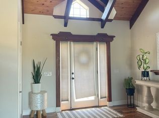 3270 Cuttings Wharf Rd, Napa, CA 94559