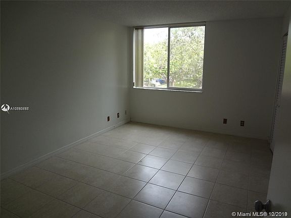 5th image of 10765 Cleary Blvd APT 209