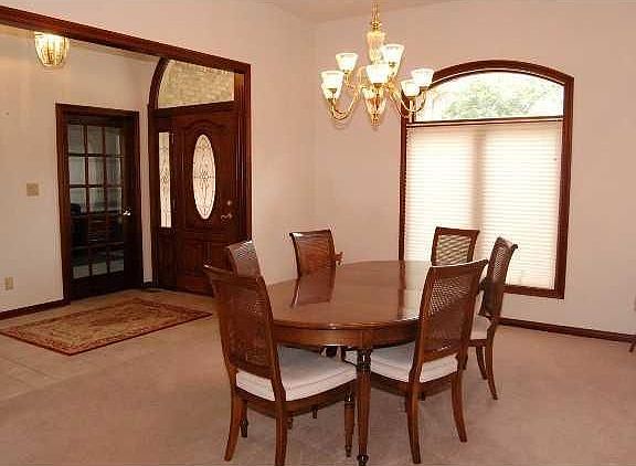 5th image of 7016 Peacock Ct