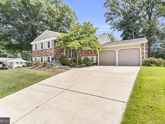 4th image of 8001 Leyton Pl
