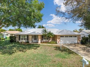 2400 Jackson Heights Dr, Sebring, FL 33870