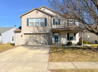 14243 Holly Berry Cir, Fishers, IN 46038