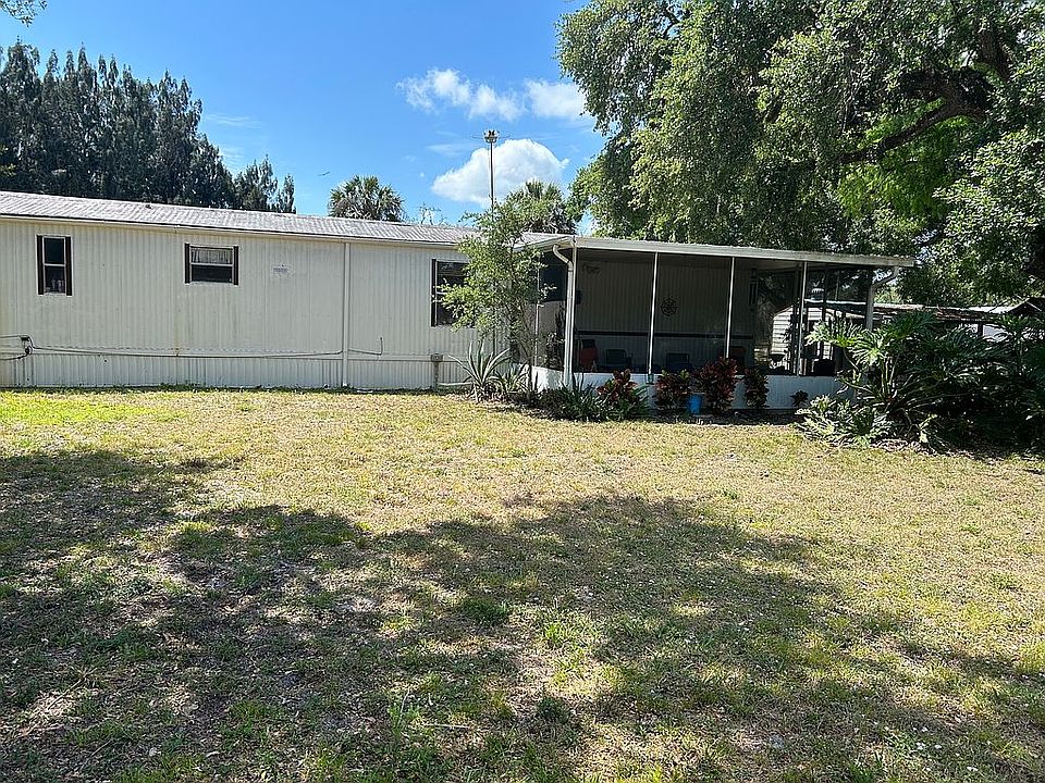 2nd image of 482 Palmetto Ave