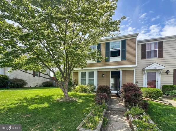 1369 David Ln, Frederick, MD 21703