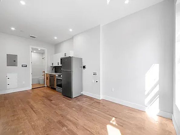 1184 Dean St #1C