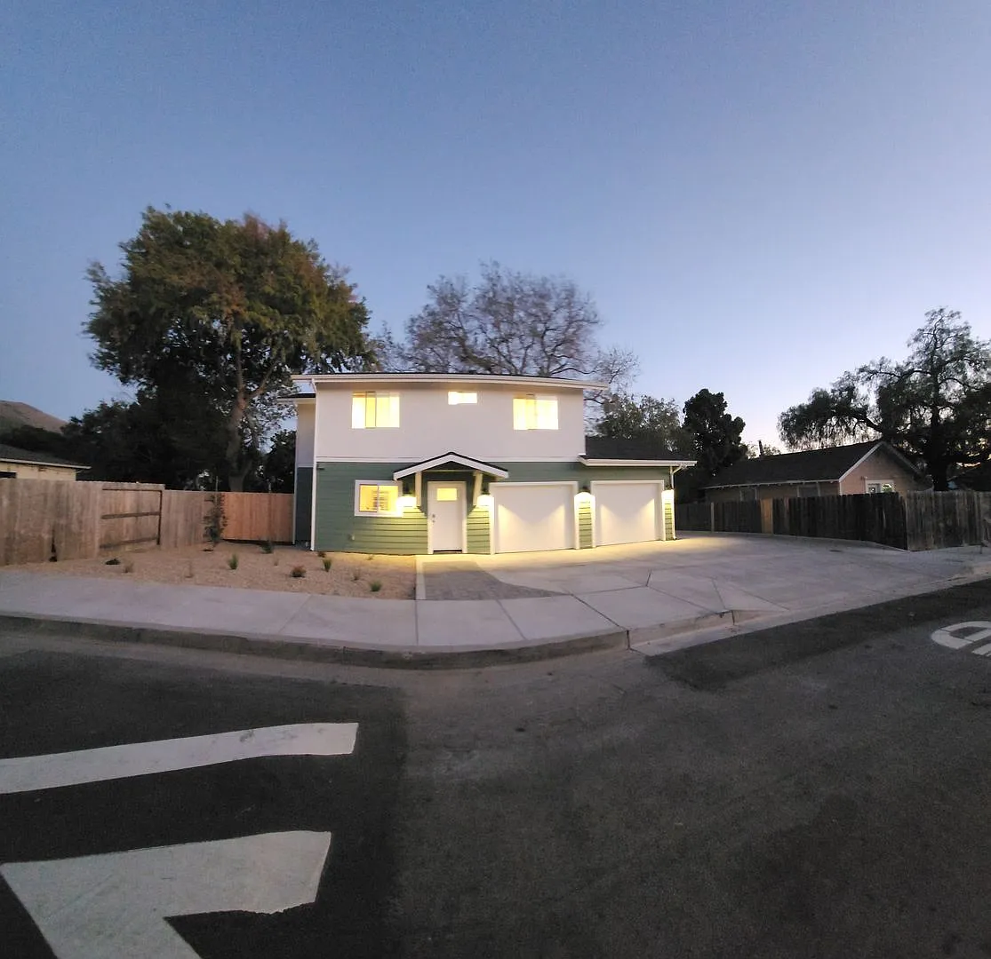 Less than 200 feet to Cal Poly Entrance! — Photo 4