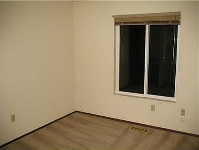 4th image of 12716 SE 73rd St