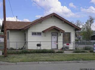 215 S 5th St, Thermopolis, WY 82443