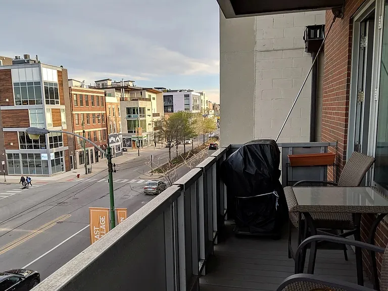 908 N Ashland Ave #3 — Photo 21