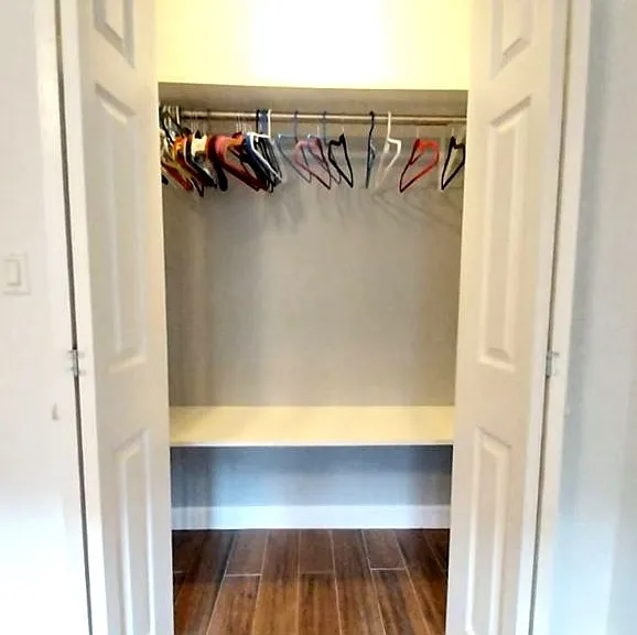 31-23 Crescent St #1D — Photo 5
