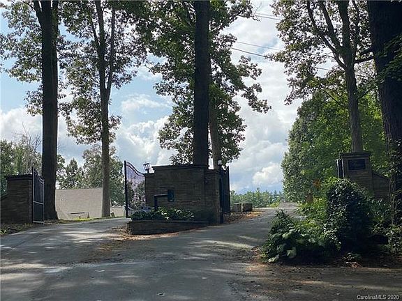 2nd image of 21 Copper Mill Ct #29