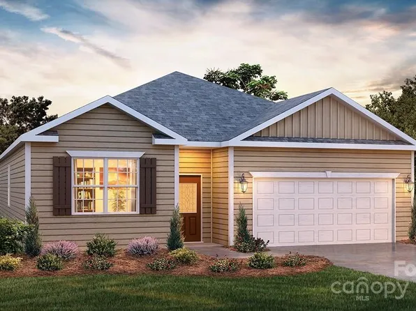 123 Dandelion Rd, Fletcher, NC 28732