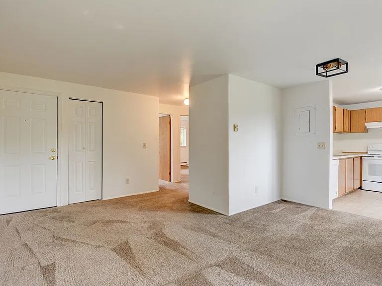 690 NW Atalanta Way #A201 — Photo 4