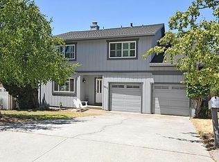 2811 Monte Cresta Dr, Belmont, CA 94002