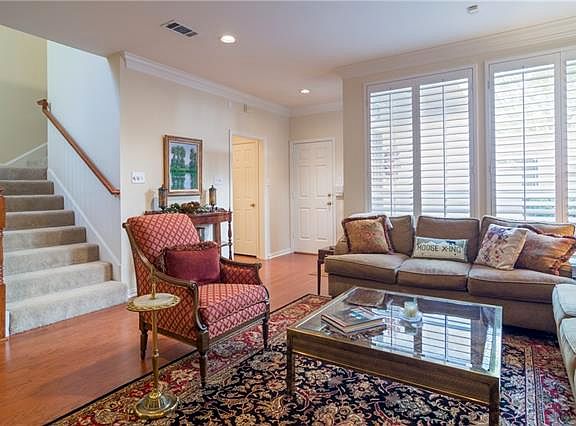 5th image of 9230 Esplanade Dr