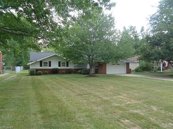 2nd image of 959 Stanwell Dr