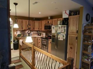 5440 E Grapeview Loop Rd, Allyn, WA 98524