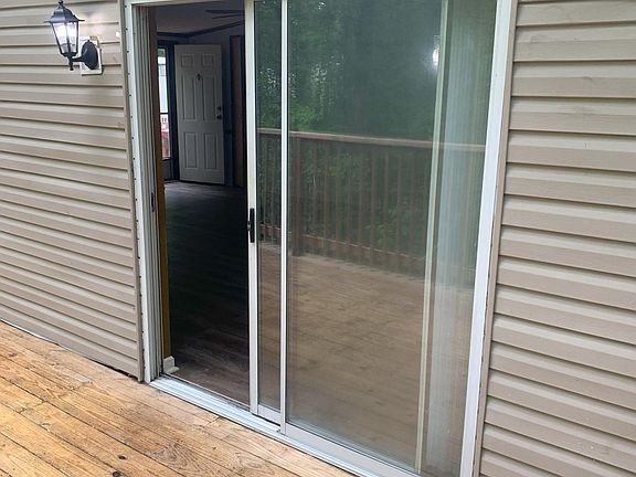 2nd image of 123 Stephanie Ct