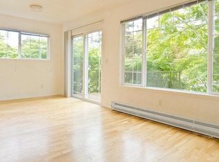 5311 S Corbett Ave APT 7, Portland, OR 97239