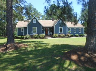 214 Mary St, Lyons, GA 30436