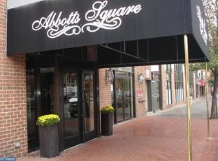 200-10 Lombard St, Philadelphia, NJ 19147