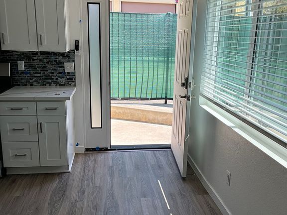 5th image of 224 S Ditmar St #1-C