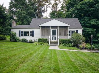 11 Fowlerhouse Rd, Wappingers Falls, NY 12590