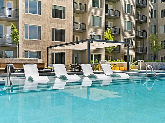 Resort-Style Pool