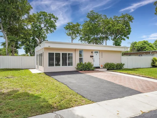 7802 NW 75th Avenue, Tamarac, FL 33321