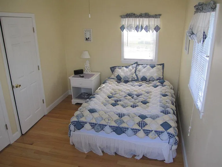 1116 Craigville Beach Rd — Photo 8